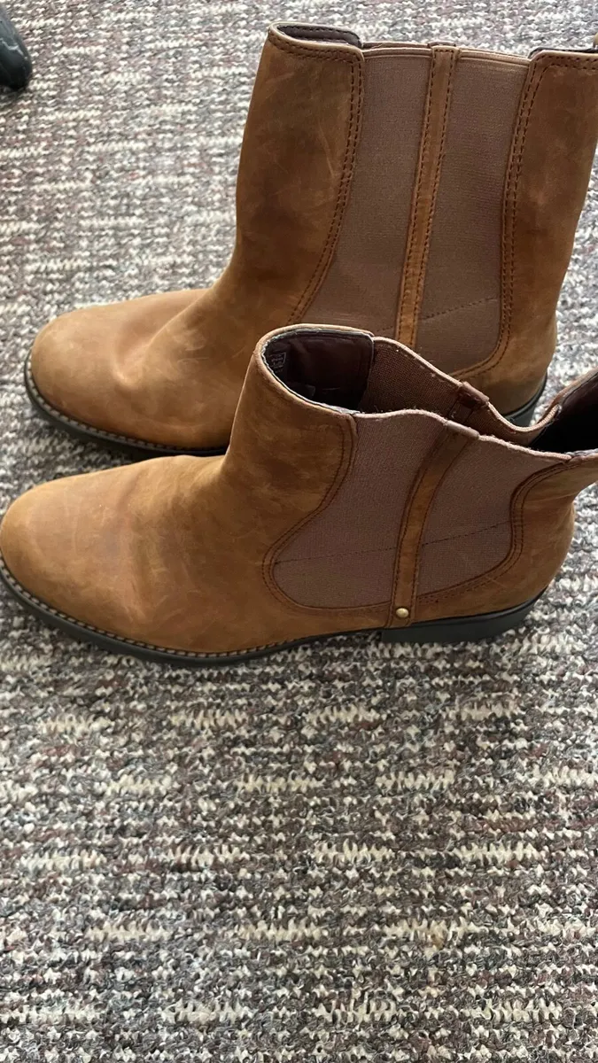 Clark’s women’s boots 8 - Image 3