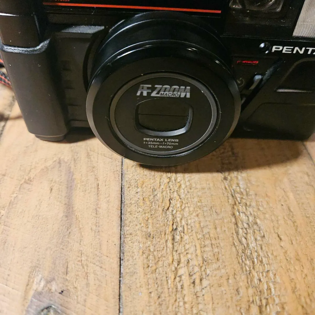 Pentax zoom-70 camera - Image 2