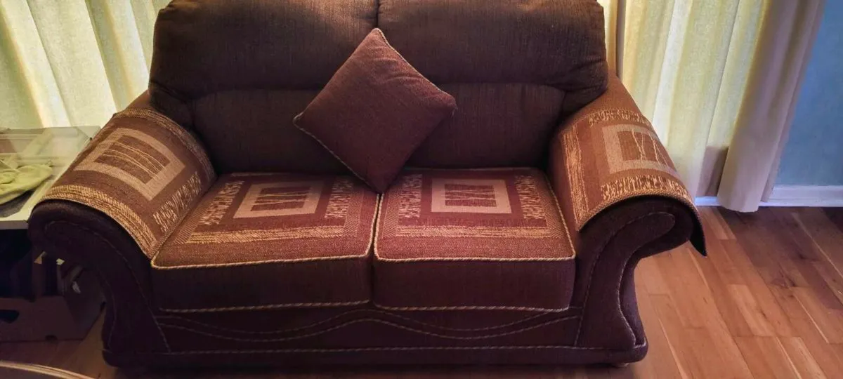 2 + 1 sofa - Image 1