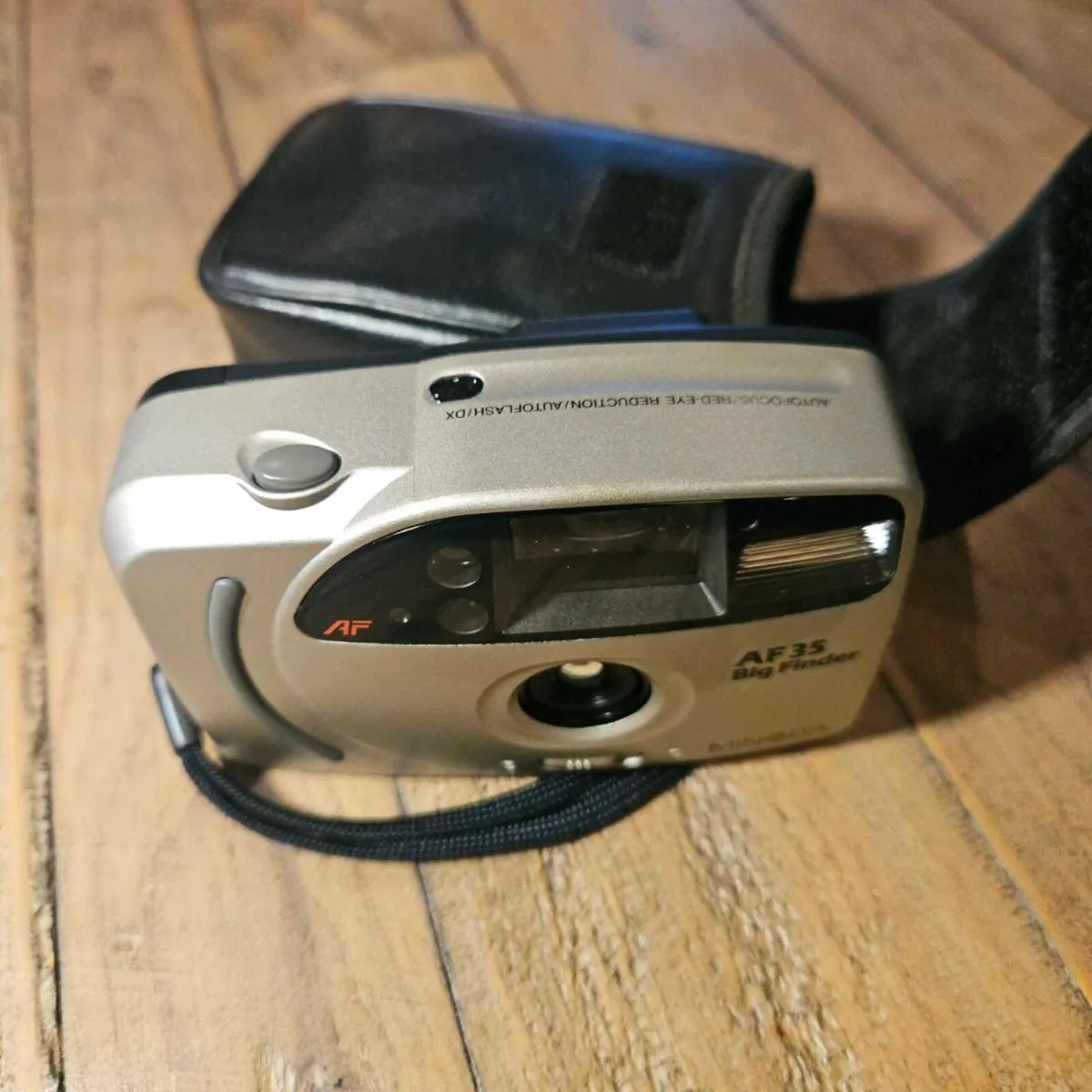 Minolta AF35 big finder camera - Image 1