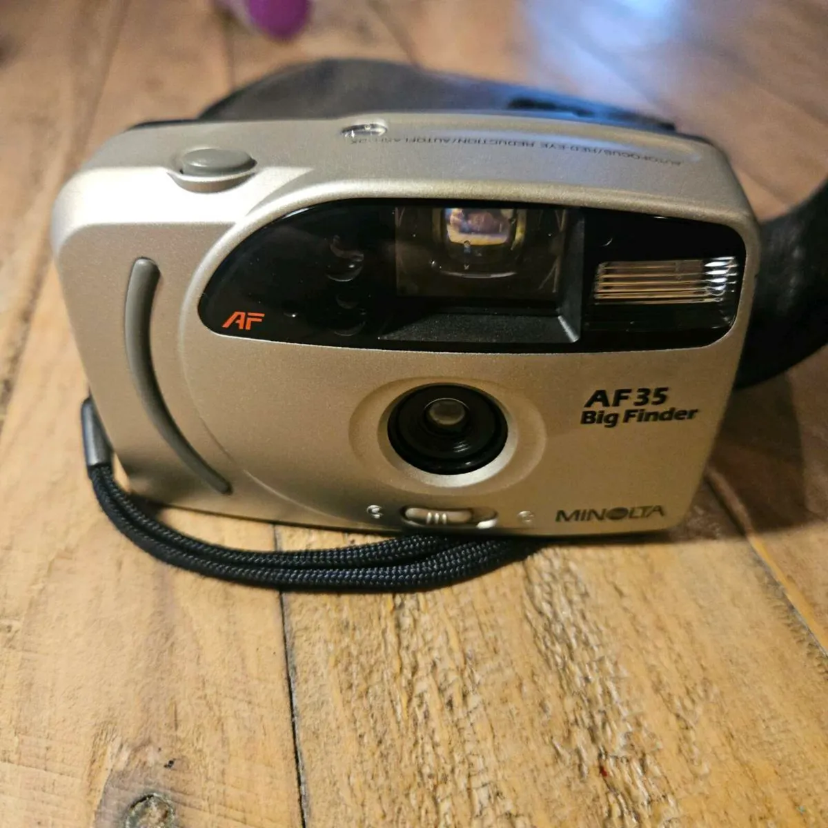 Minolta AF35 big finder camera - Image 2