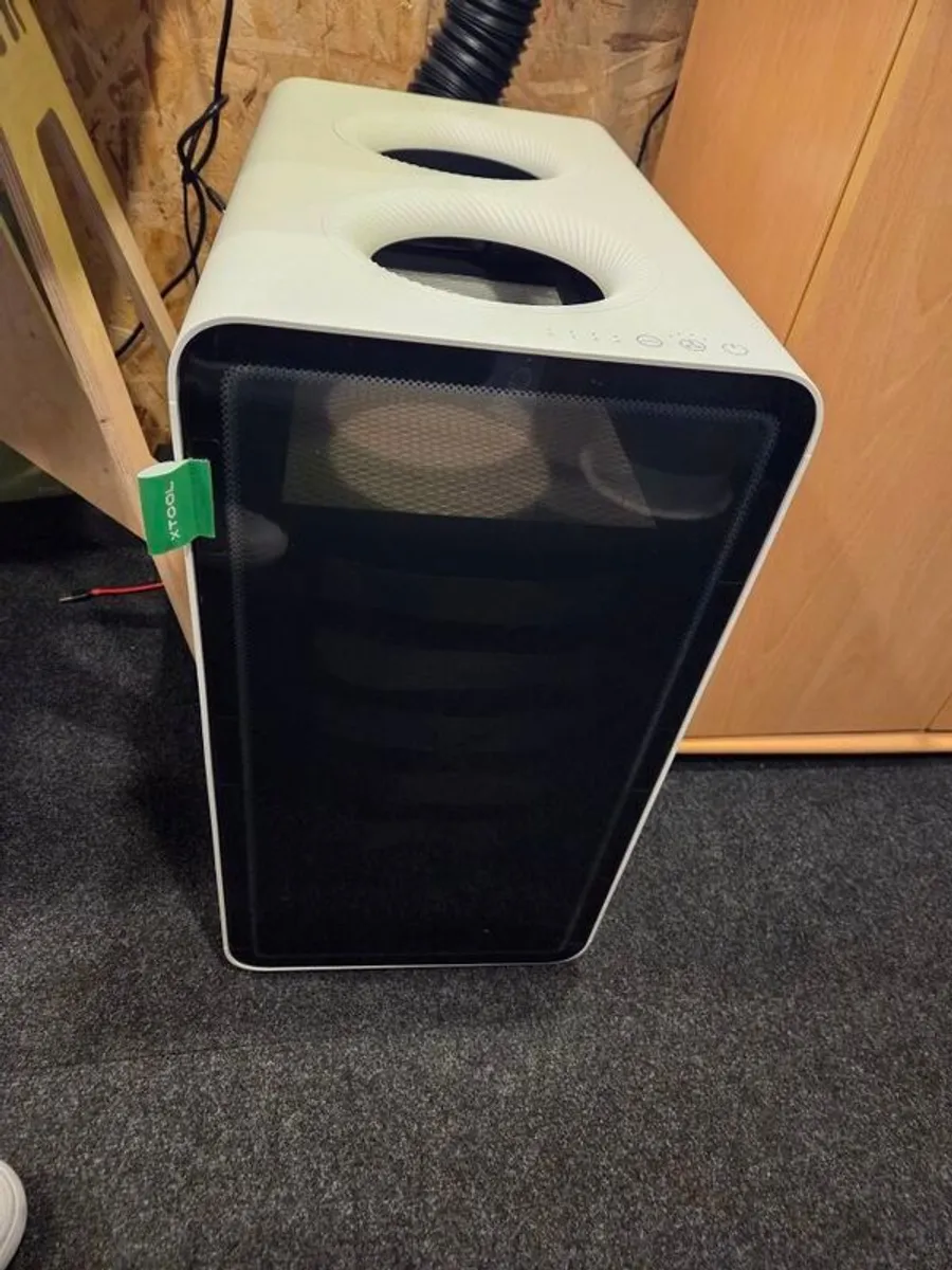 xTool F1 Ultra Laser Fibre and Diode 20W Laser - Image 3