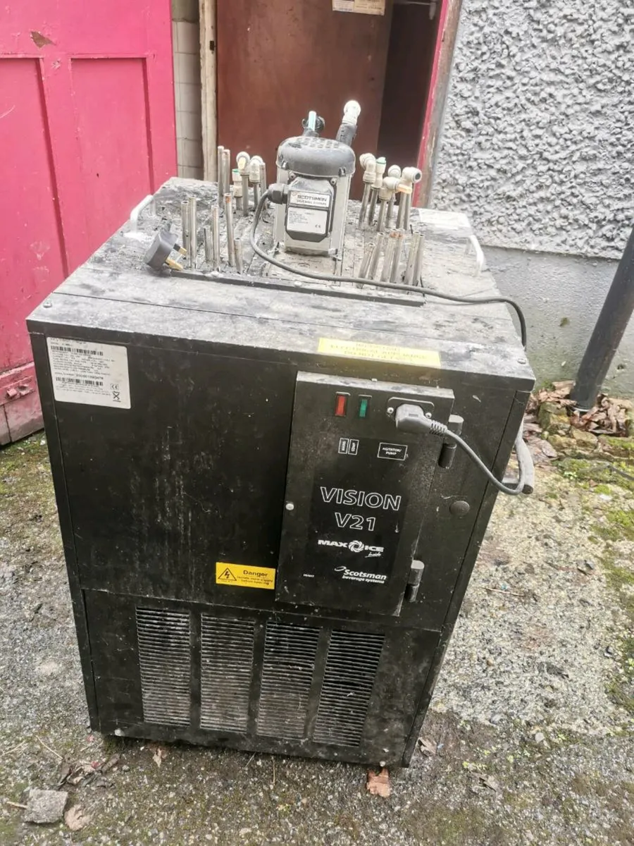 Pub contents - Image 3