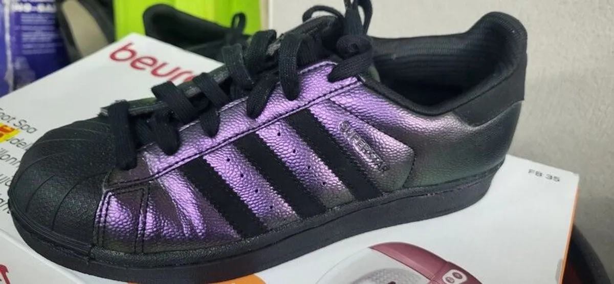 Adidas Superstar J Galactic Trainers EU 38 - Image 1