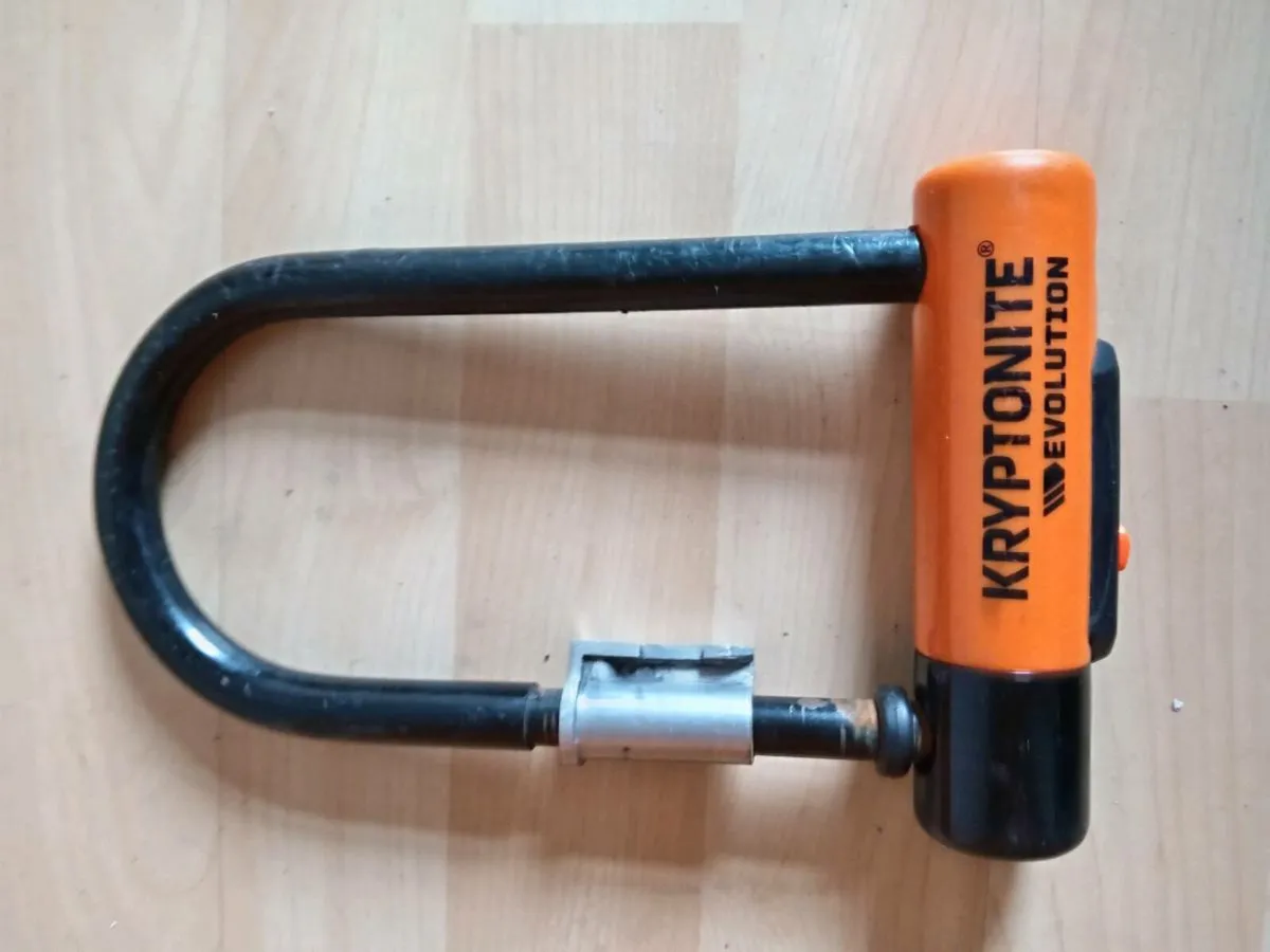 Brakes/Helmet/Lock/Tyres Nationwide Delivery - Image 4