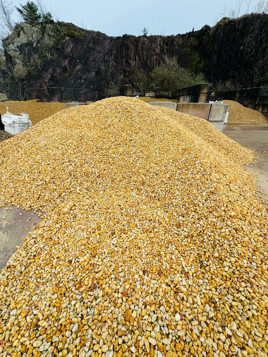 Gravestones memorial pebbles Black Polished Pebble - Image 1