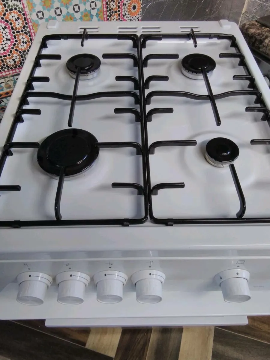Gas cooker - Image 2