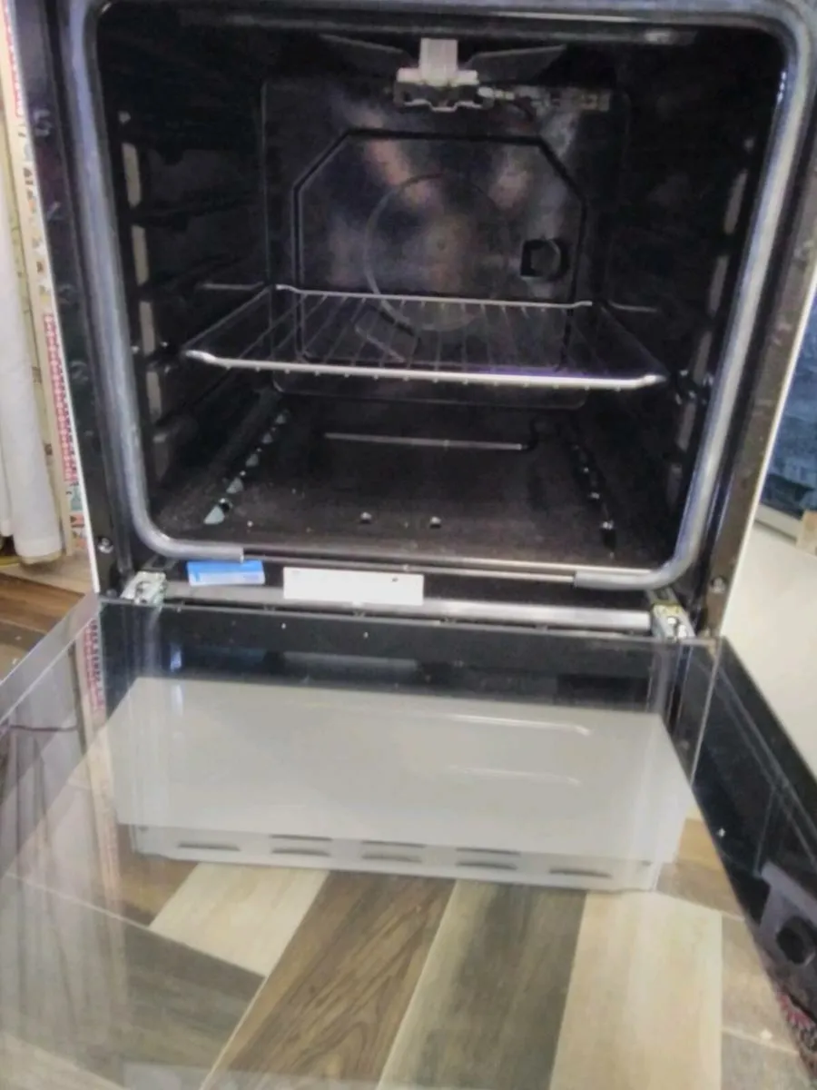 Gas cooker - Image 3