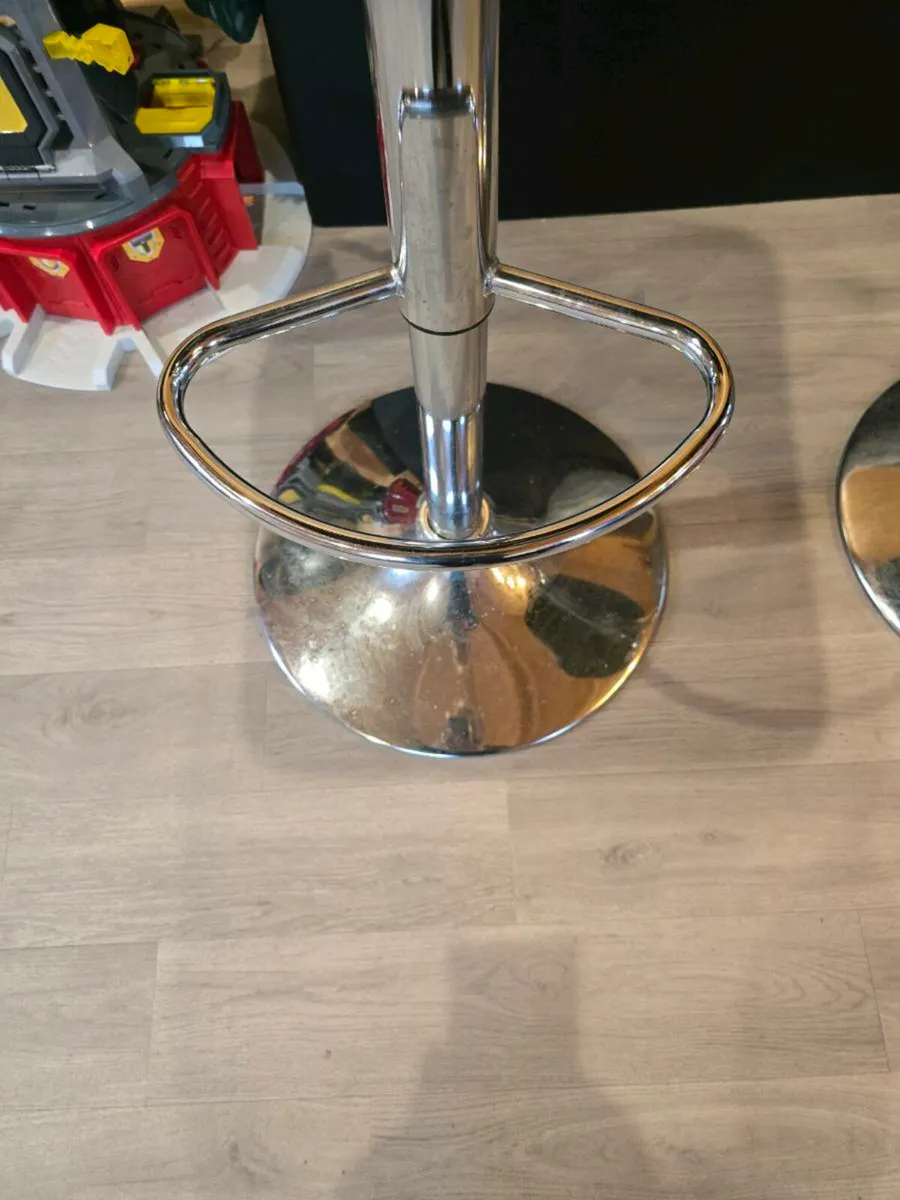 Bar / breakfast counter stools - Image 3