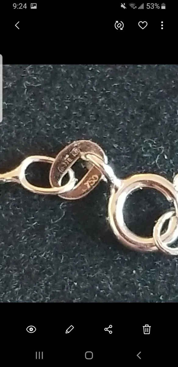 Hall marked chain and pendent stamped 750 - Image 2