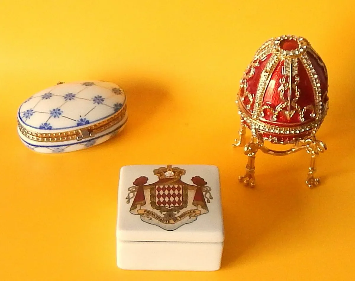 Selection of 3 Trinket Boxes - Image 1