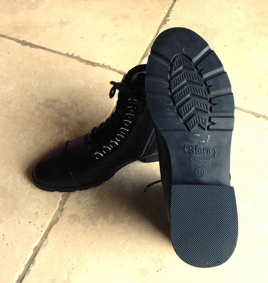 Pair of Ladies Sfera brand Boots Size 39, New - Image 4