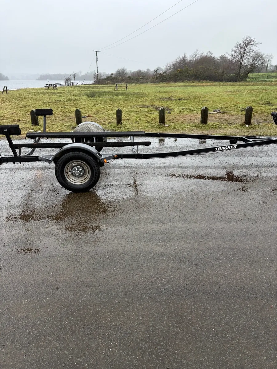 Trailer fits 18 ft boat - Image 4