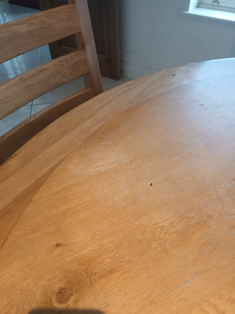 Round oak dining table - Image 4