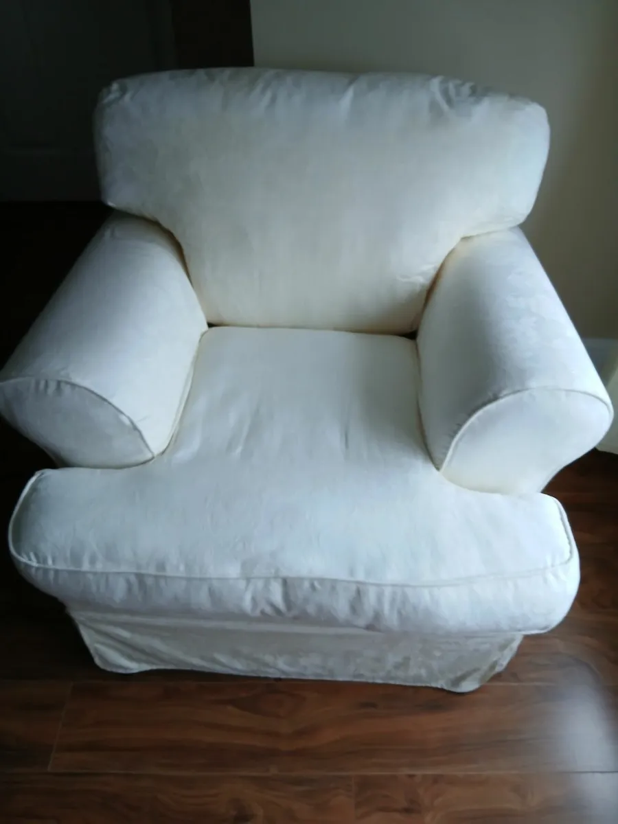 Living Room Furniture - Image 4