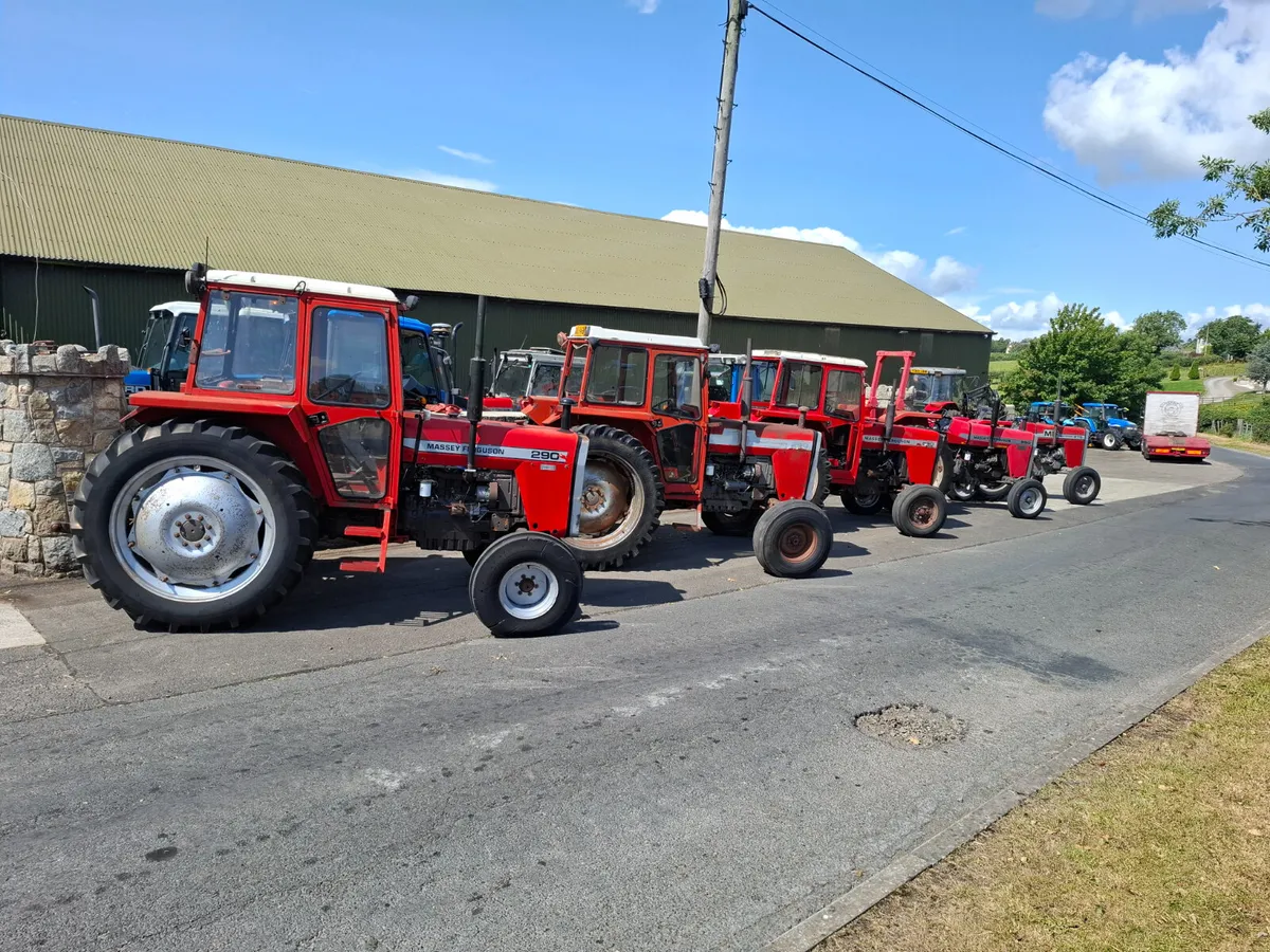 TRACTORS REQUIRED - Image 1