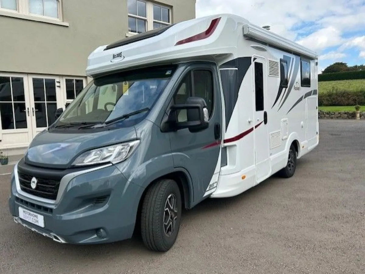 2023 MCLOUIS FUSION 367 AUTOMATIC MOTORHOME - Image 2