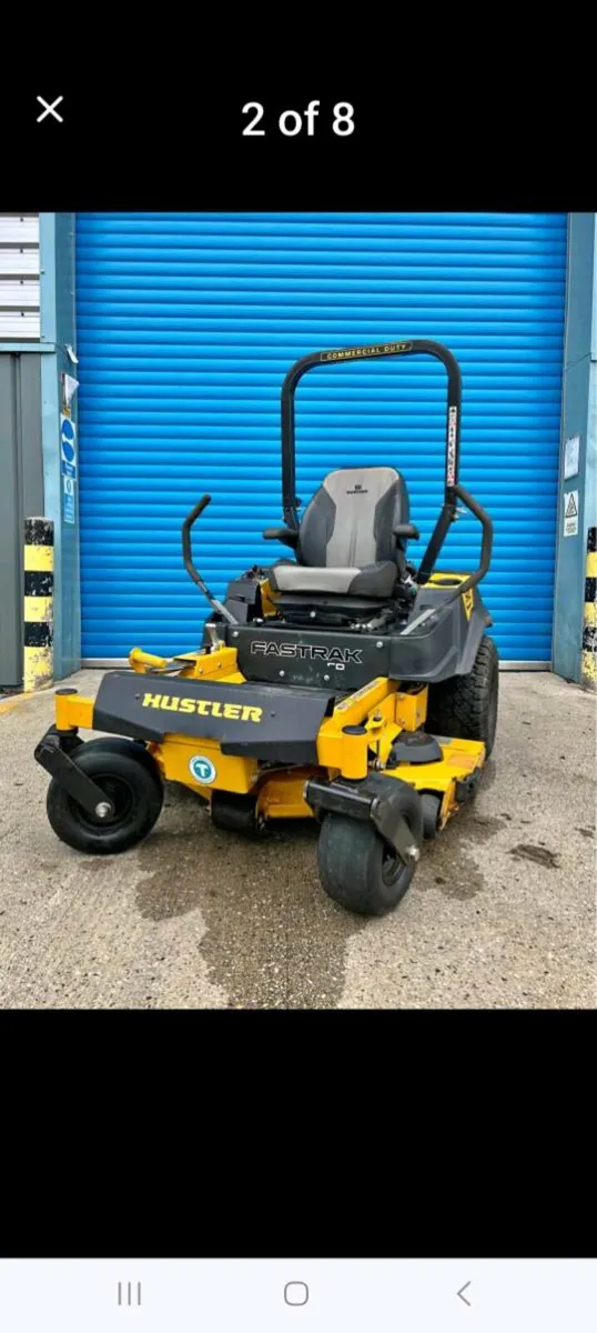 HUSTLER COMMERCIAL RIDE ON MOWER. - Image 1