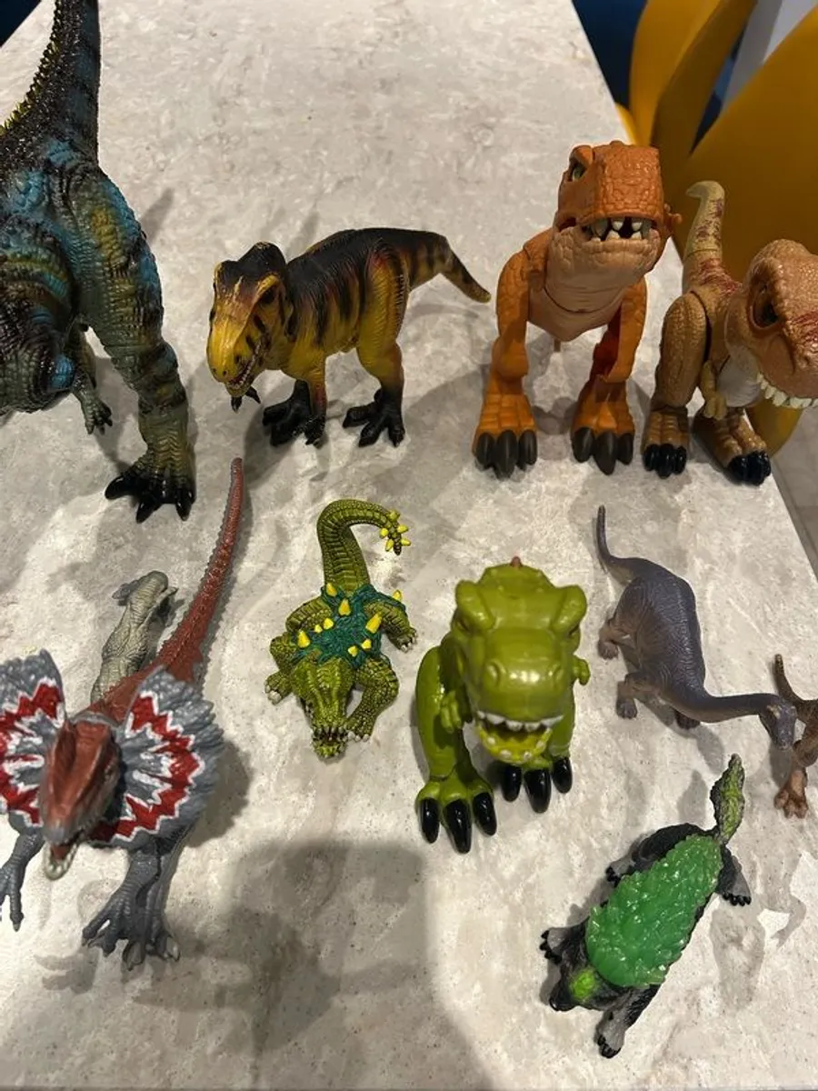 Children's dinosaurs. 13 in total - Image 2