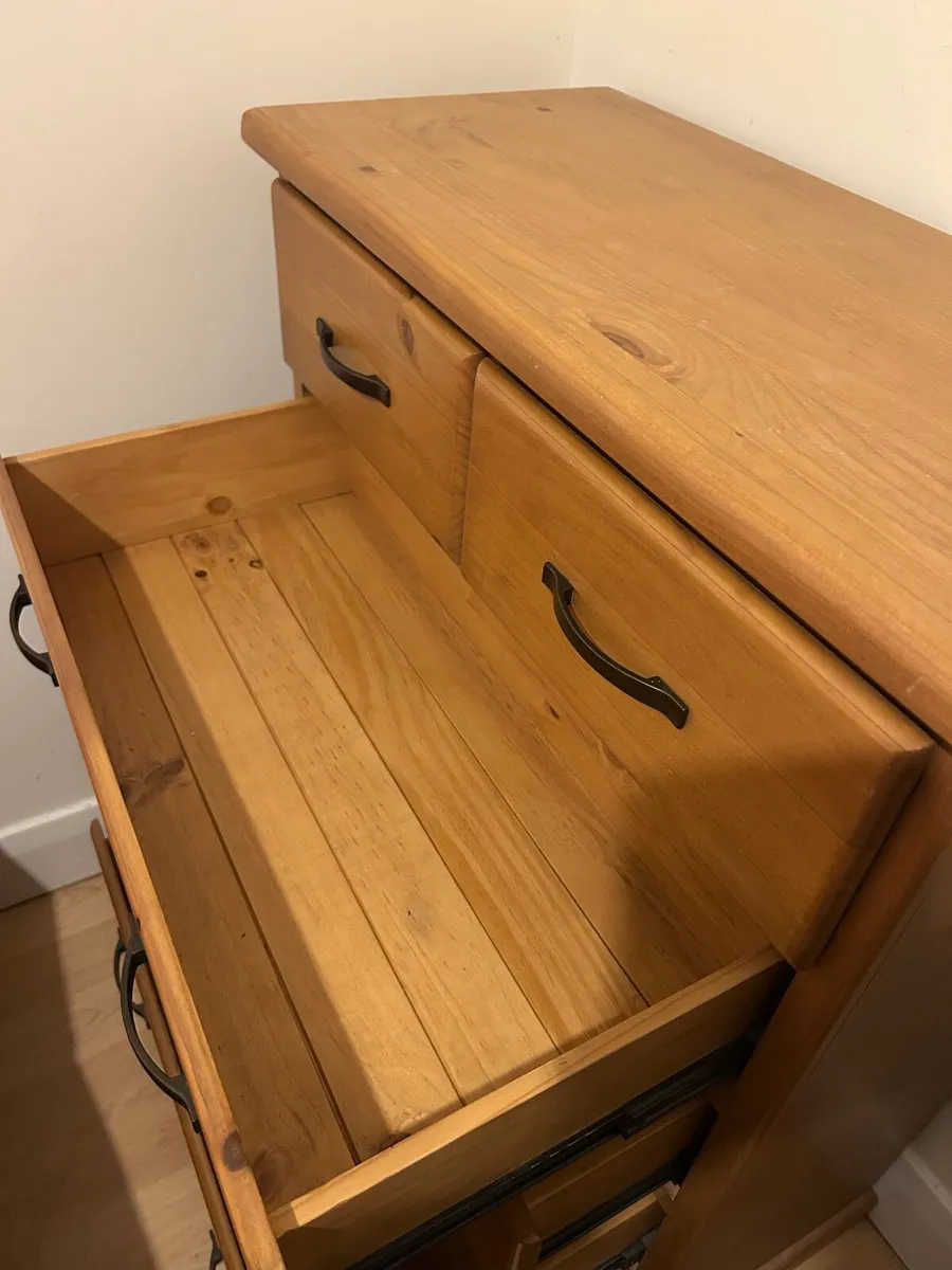 6 drawer chest of drawers - Image 3