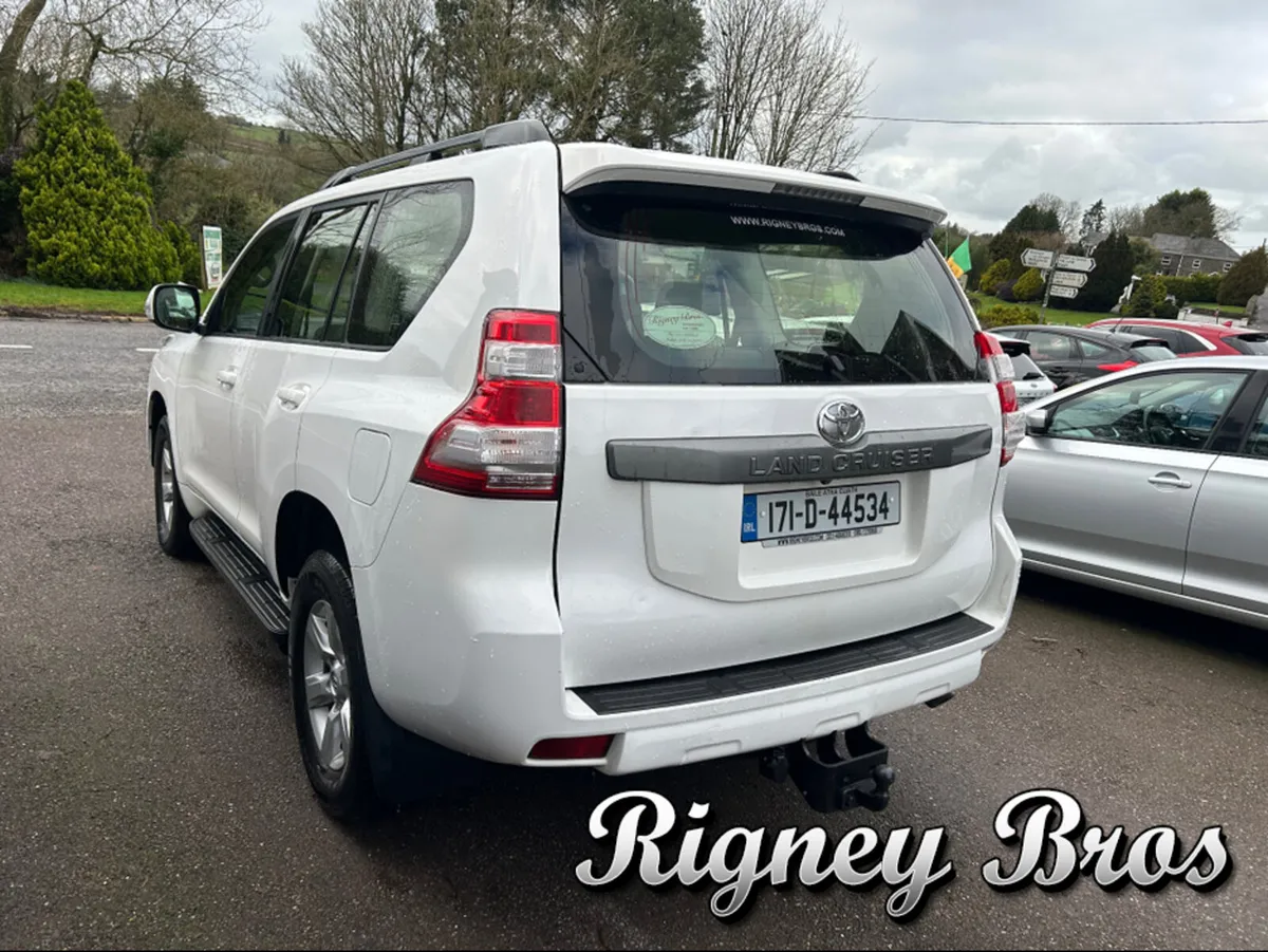 Toyota Land Cruiser LAND CRU LWB BUSINESS AUTO 4DR - Image 4