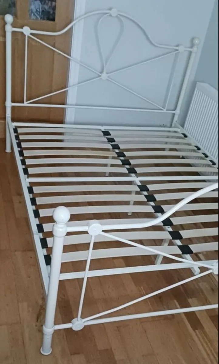 Classy White Solid Metal King Size Bed Frame
