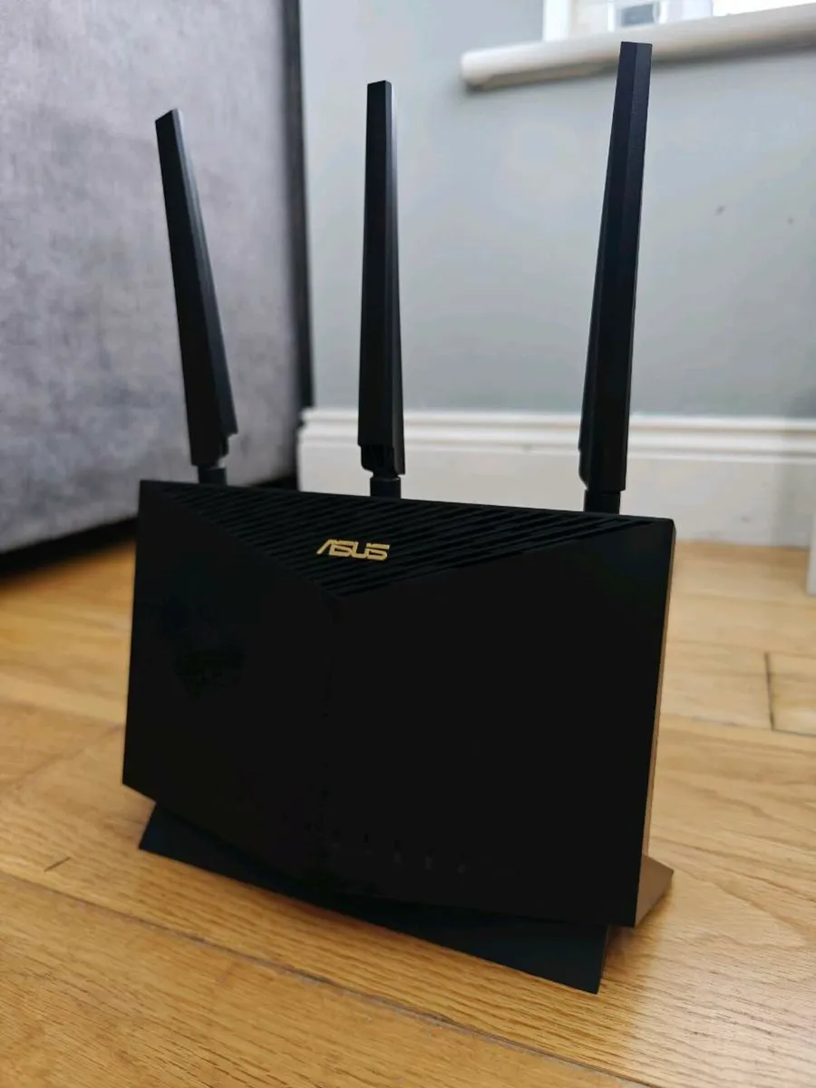 Asus router RT-AX86U - Image 2