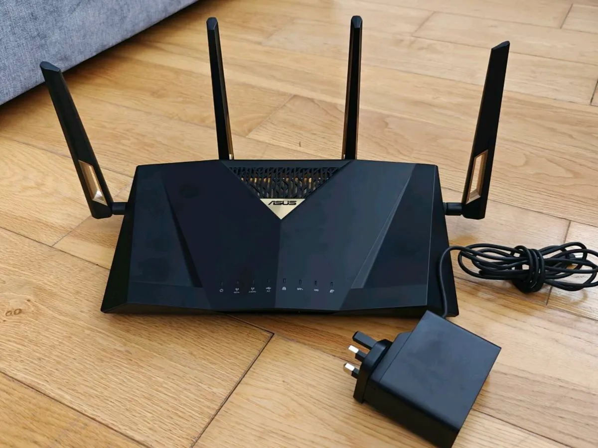 Asus Router RT-BE88U with SFP+ 10Gbps - Image 1