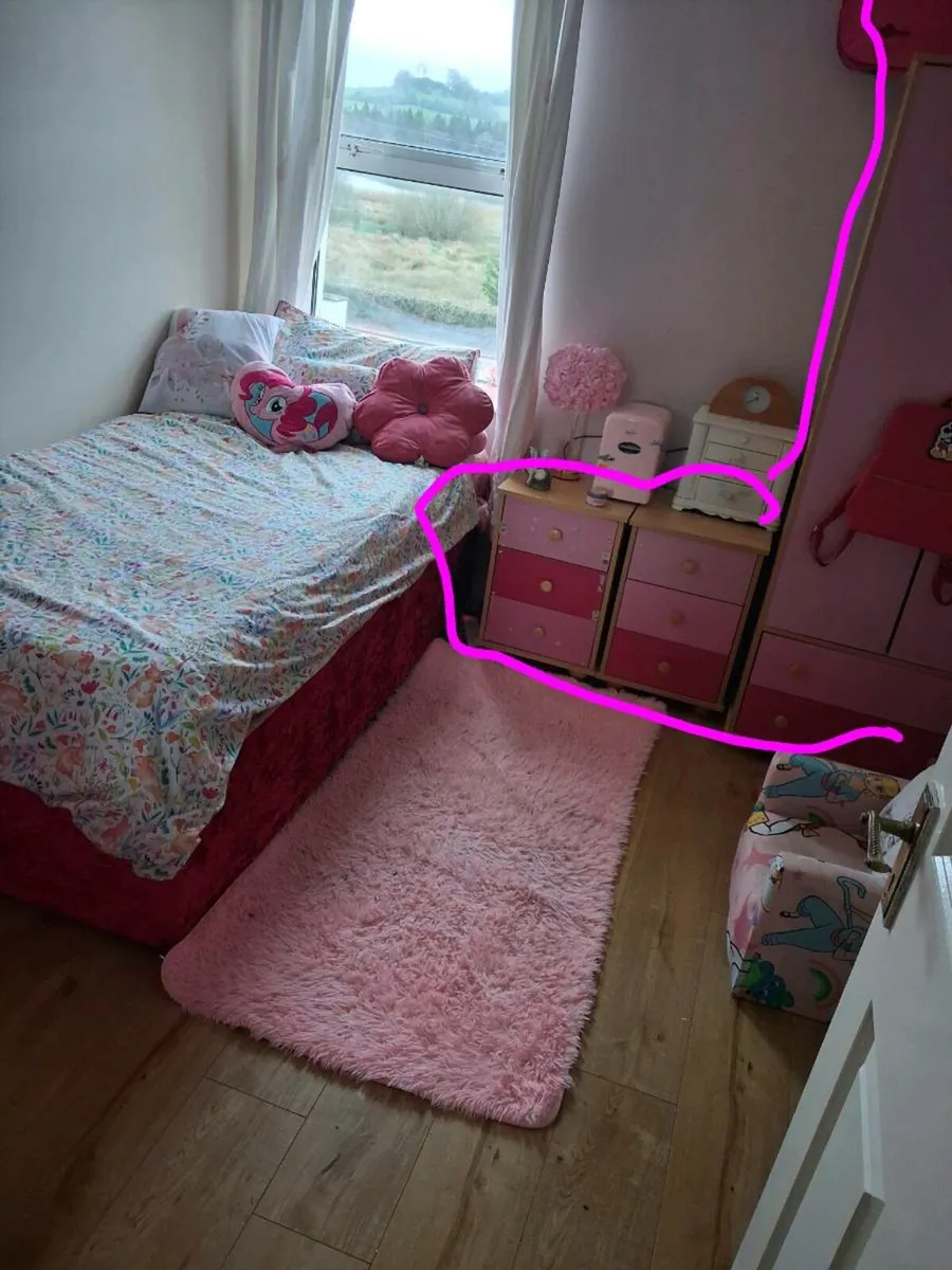 Girls - Pink Bedroom Furniture Set - 5 Piece Set - Image 2