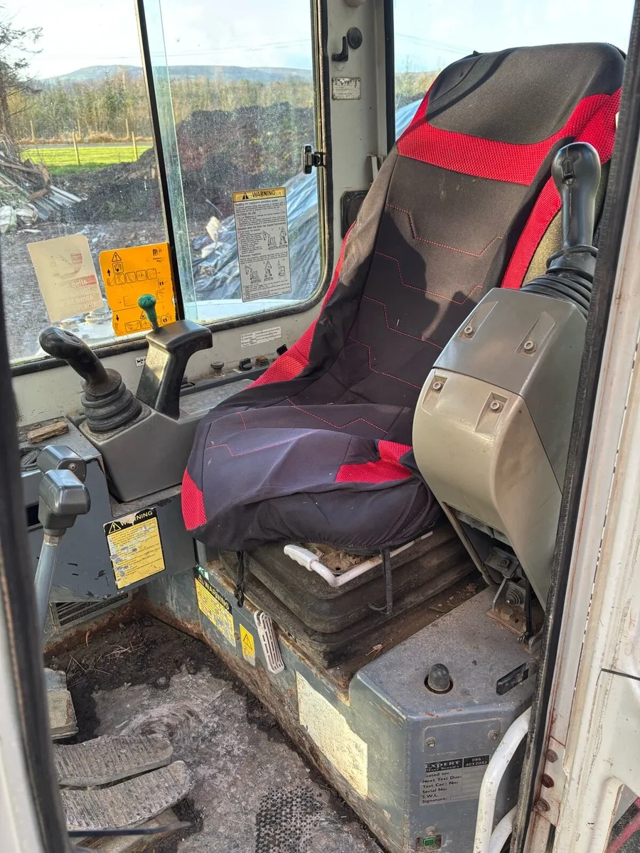 Takeuchi tb 180fr - Image 4