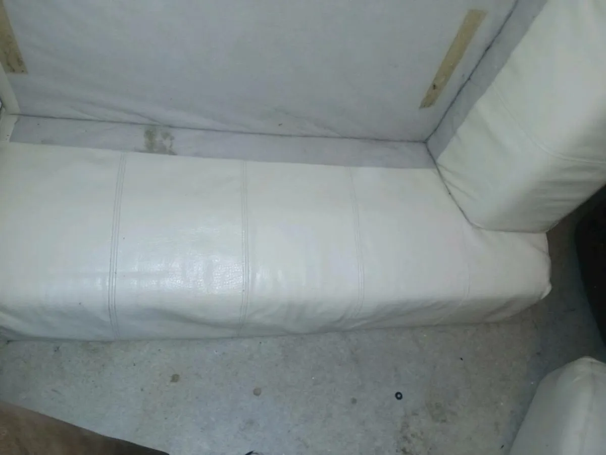 Lshape Cream leather Sofa - Image 4