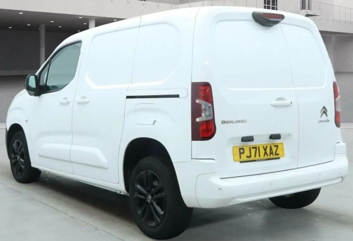 1.5 BlueHDi 1000 Driver M Pro Panel Van 5dr Diesel - Image 4