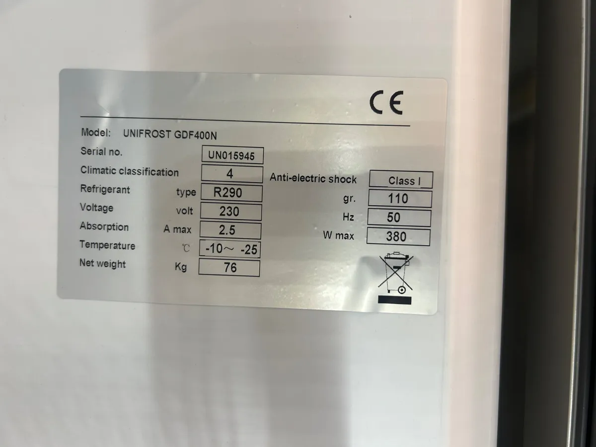Upright Display Freezer - Image 2