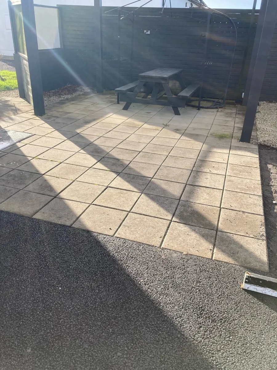 Paving slabs - Image 1