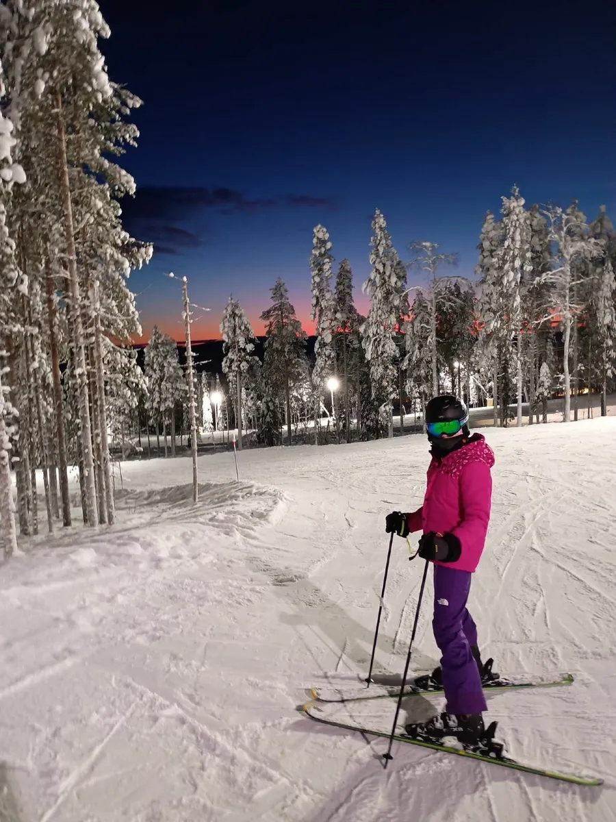 North Face ski trouser/ Dare2B jacket (girl 9-11)