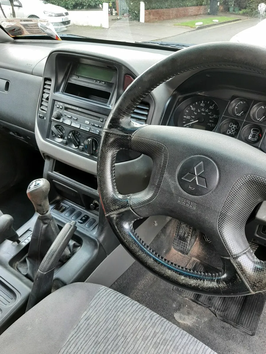 Mitsubishi Pajero 2003 - Image 4