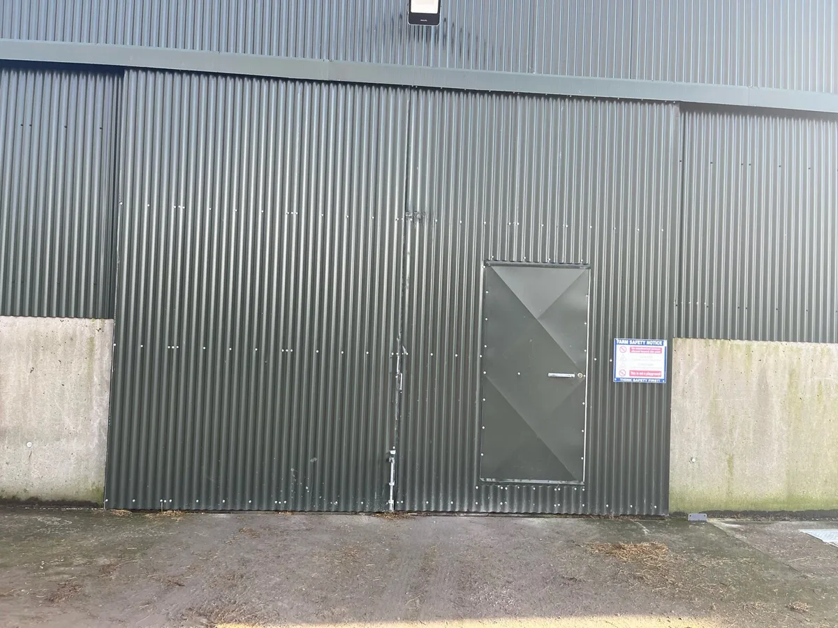 Shed split sliding doors