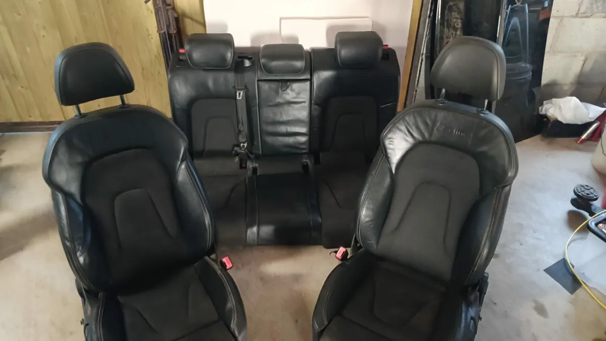 AUDI 2010 A4 S line seats - Image 1