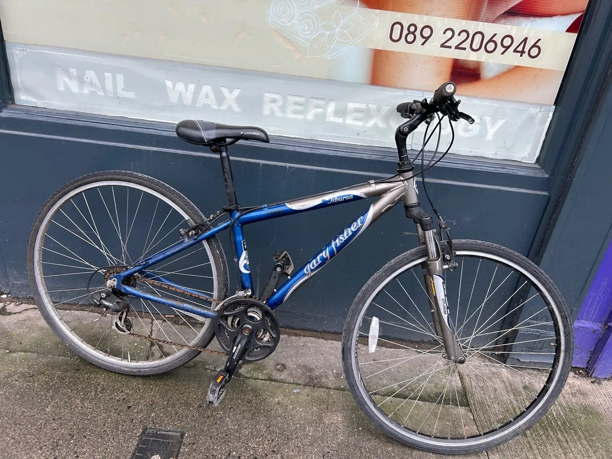 Hybrid bike ❗️Open 7 days of the week ❗️