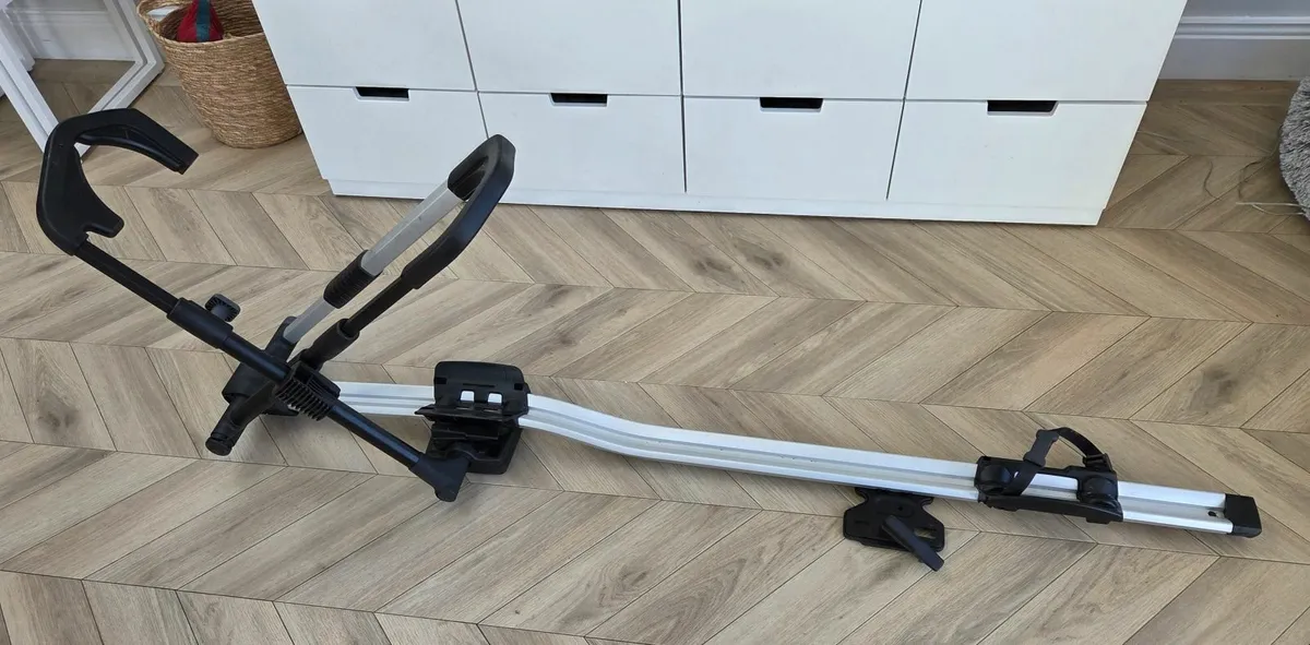 Thule UpRide Roof Mounted Bike Carrier - Image 4