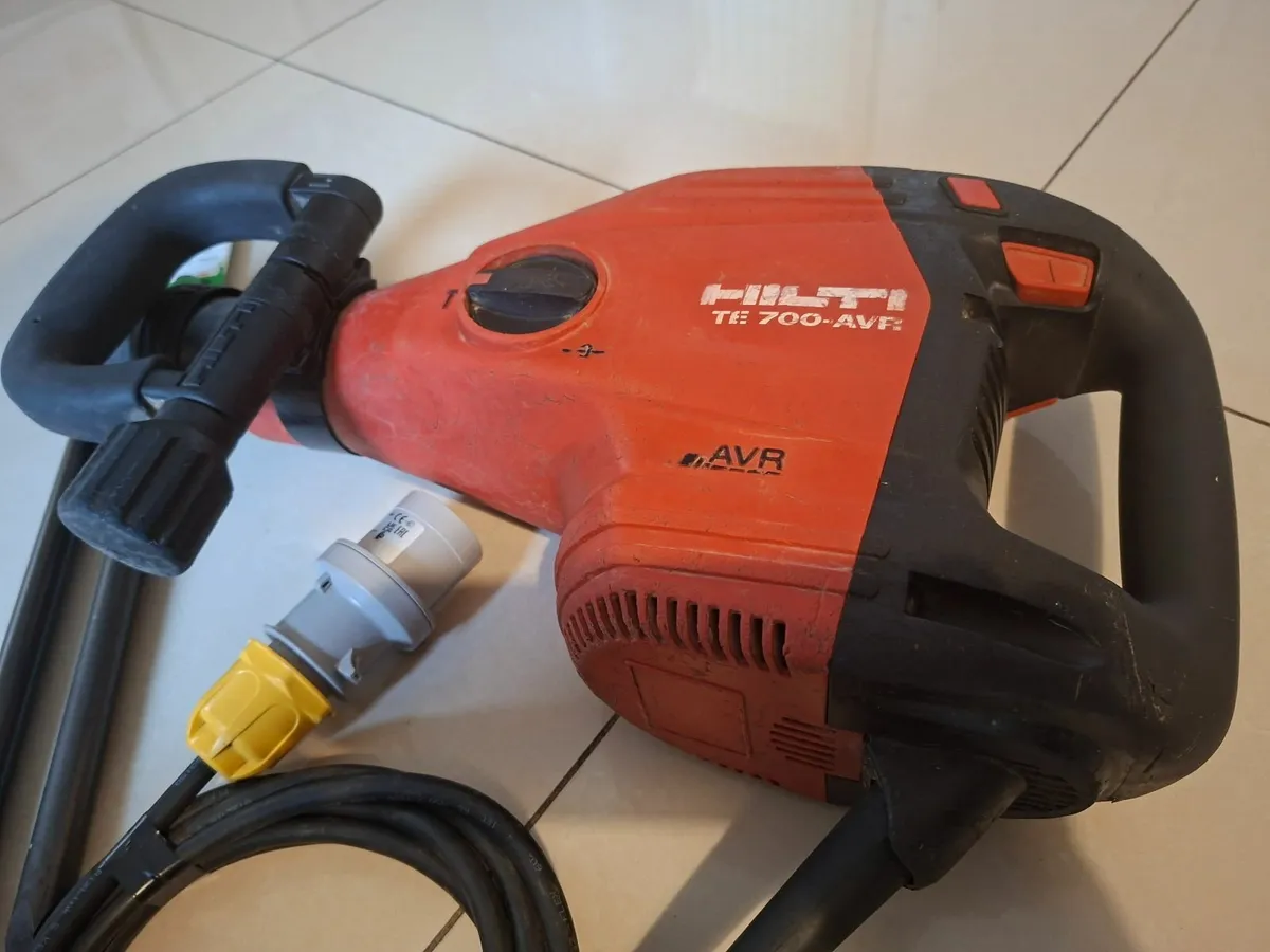 Hilti TE 700-AVR Sds Max Breaker 110v - Image 2