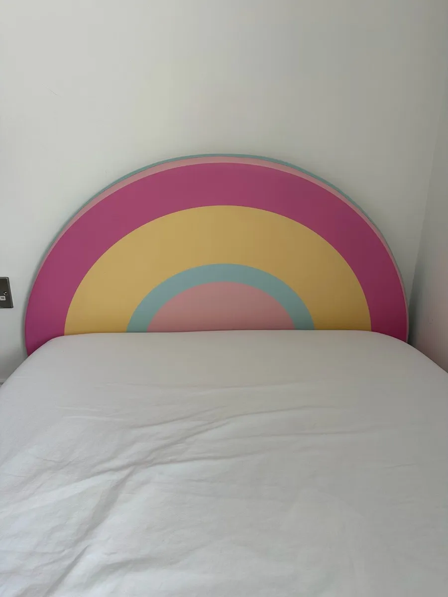 Children’s Bed (US Twin Size / Single) - Image 3