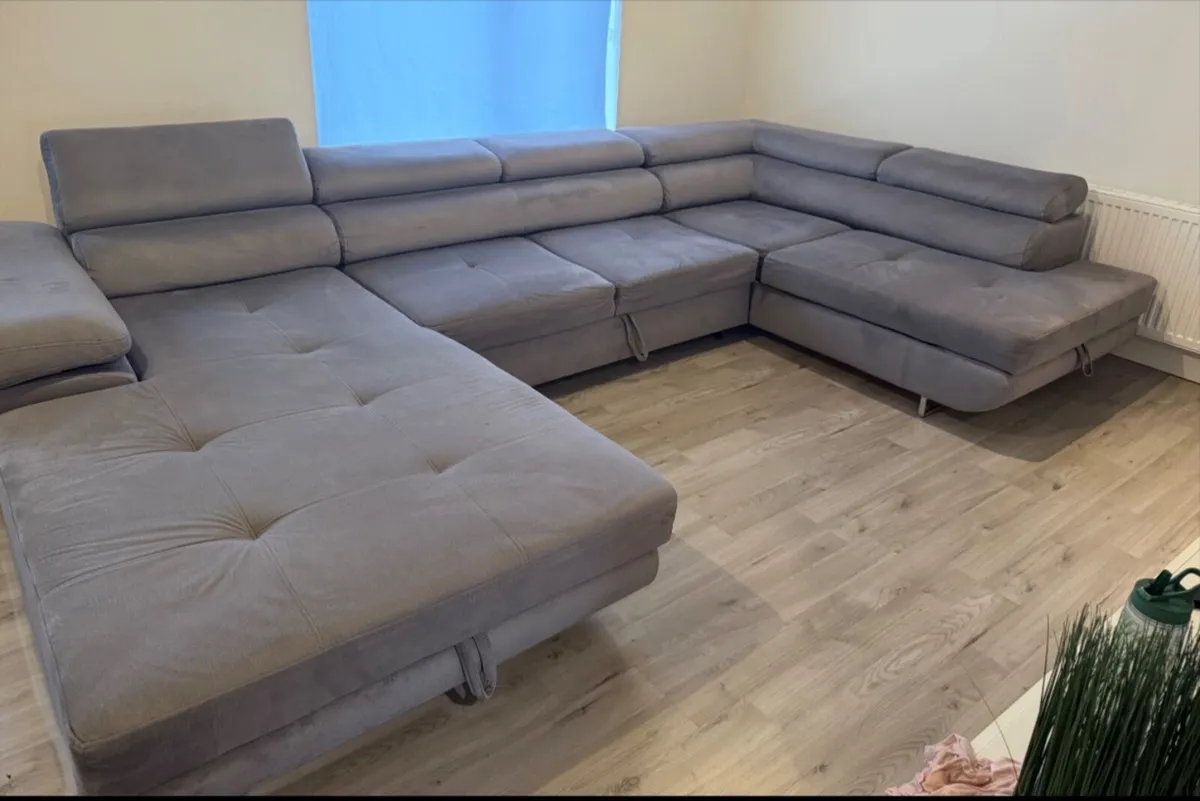 Sofa like new excellent condition - Image 1
