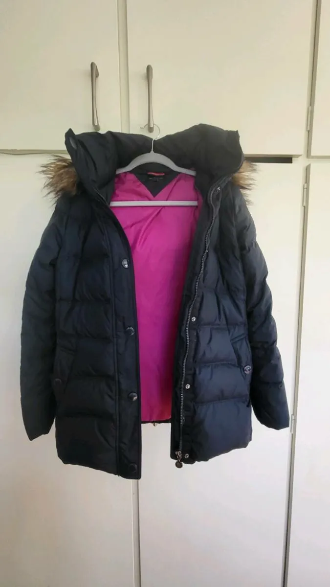 Tommy Hilfiger puffa jacket - Image 3