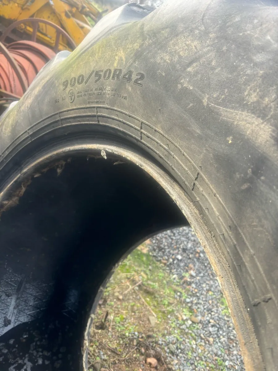 Good year 900/50/42 - Image 3