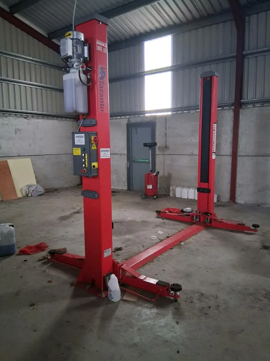 Car lift - Image 1