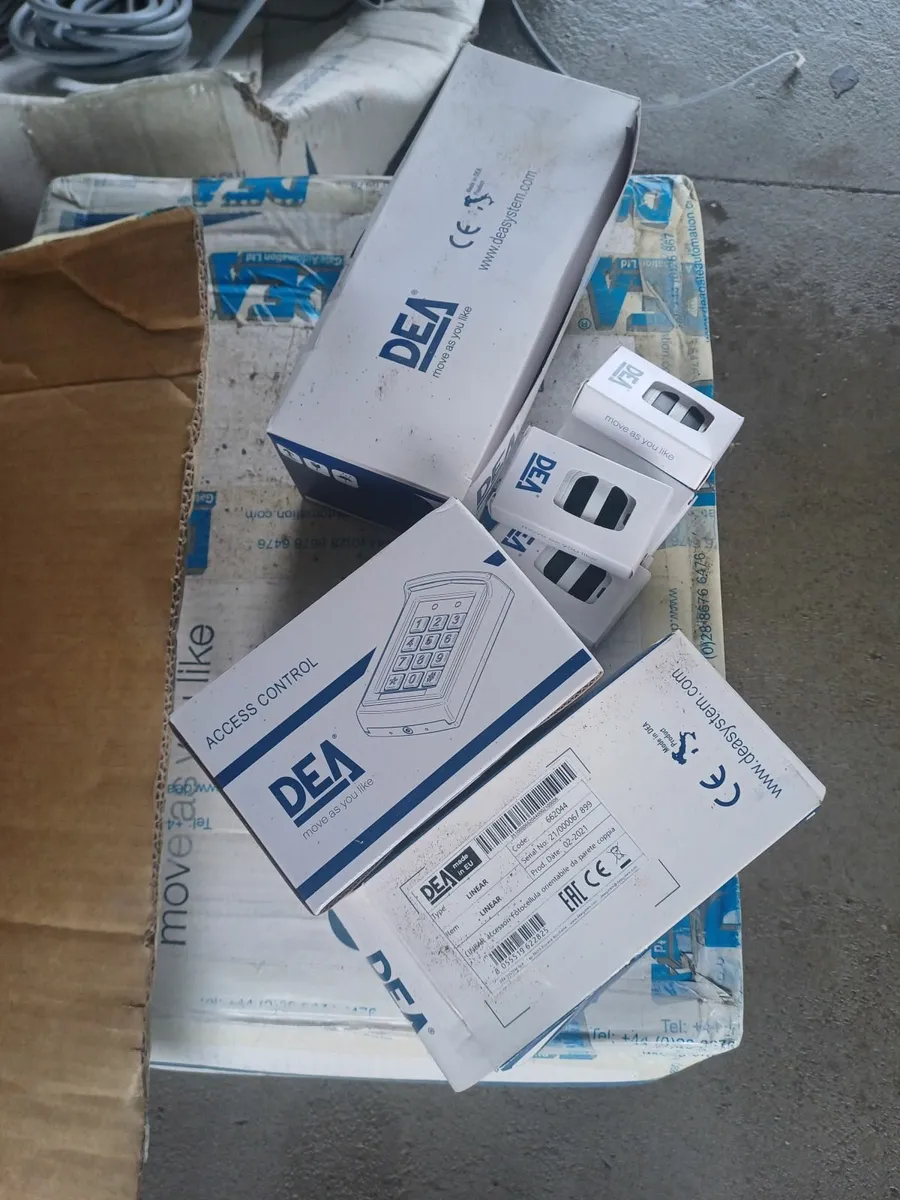 DEA gate kit automation - Image 1