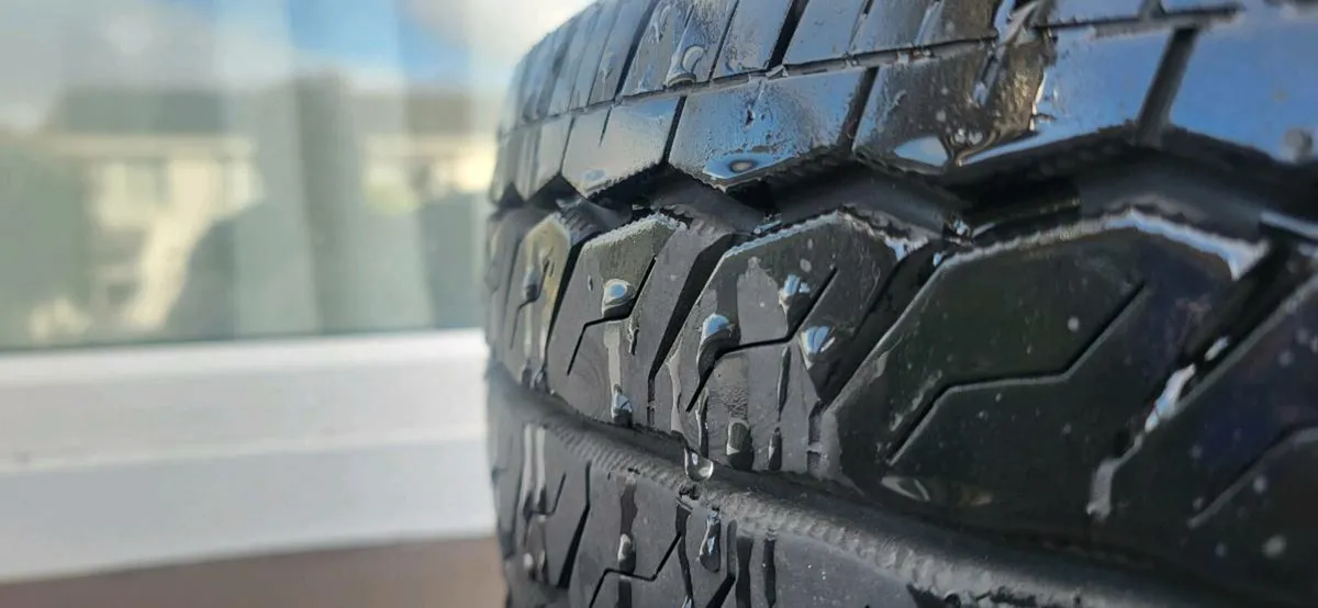 Nissan wheels - Image 3