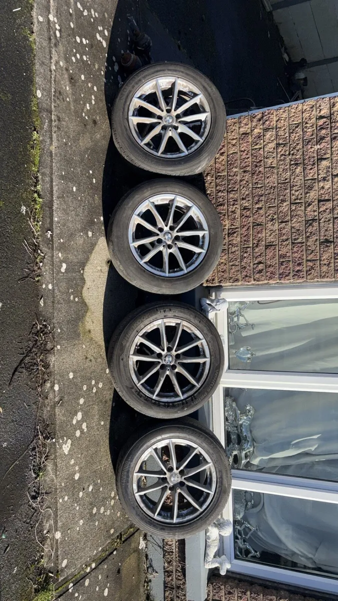 BMW alloys - Image 1