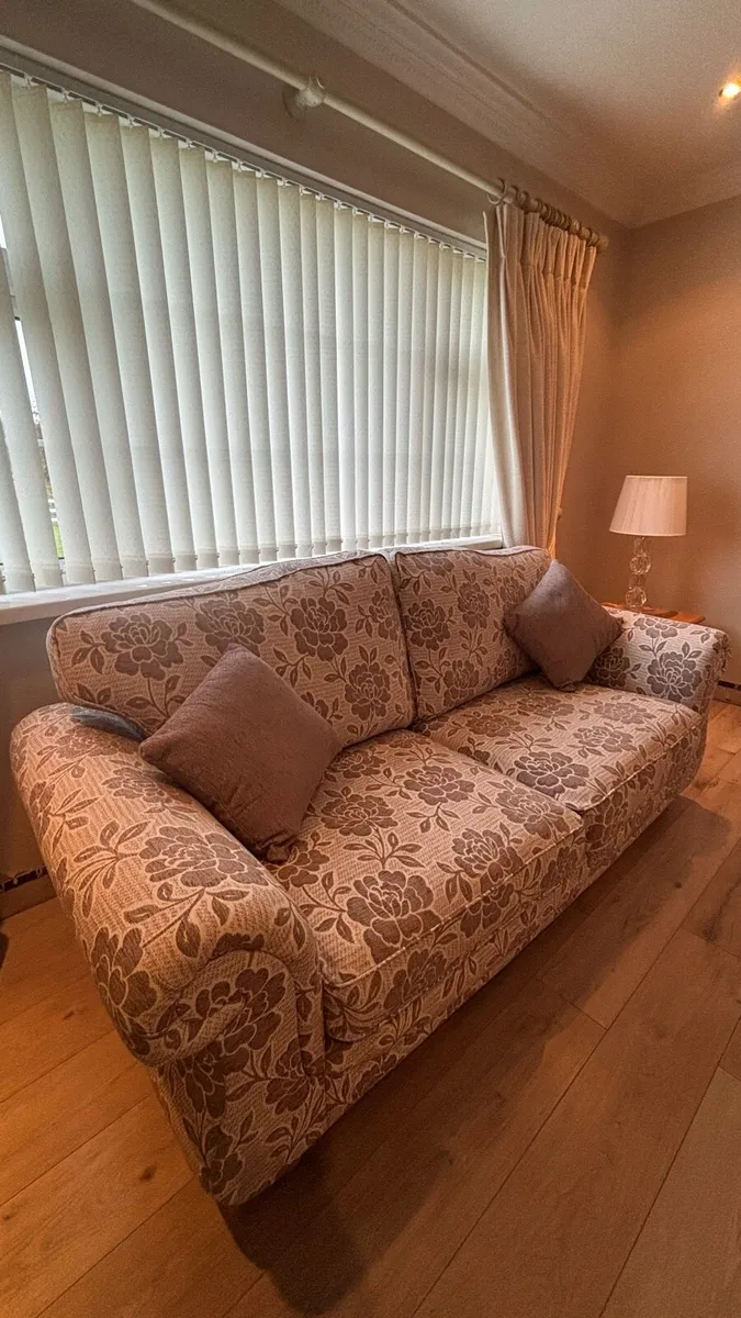 3 Piece Fabric Sofa - Image 4